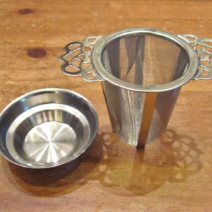 Filtre permanent en inox et son support - en aparthé